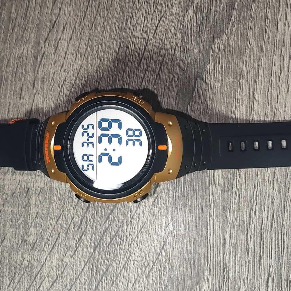 Digital Watch Skmei Sports Watch